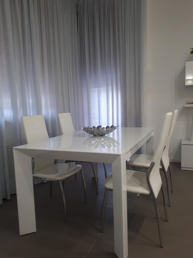 Parini Flat Appartement Lecce Buitenkant foto