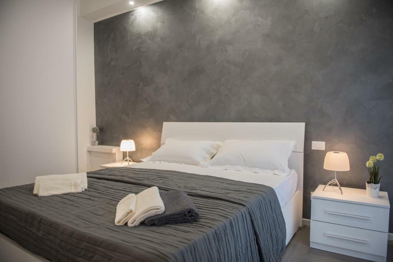 Parini Flat Appartement Lecce Buitenkant foto